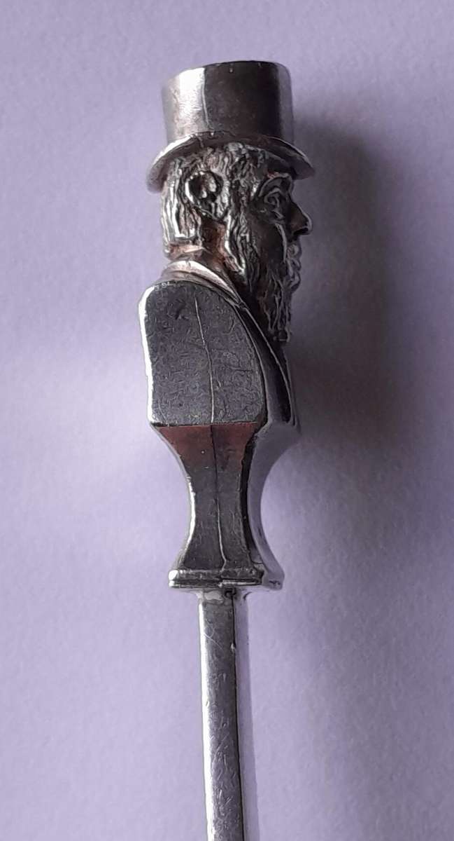 Solid Silver Paul Kruger Spoon to Commemorate `Battle of Amajuba`. Cape Mint. 39.14 grams.