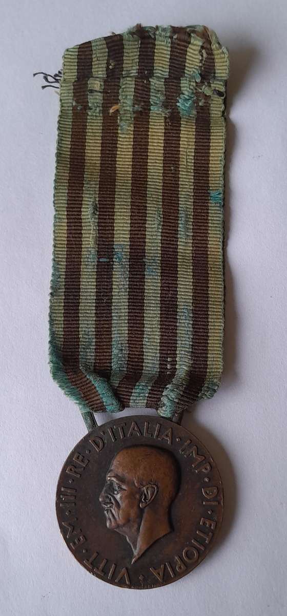 1935-1936 Italian Africa Orientale Medal (Medal for Military Operations in East Africa).