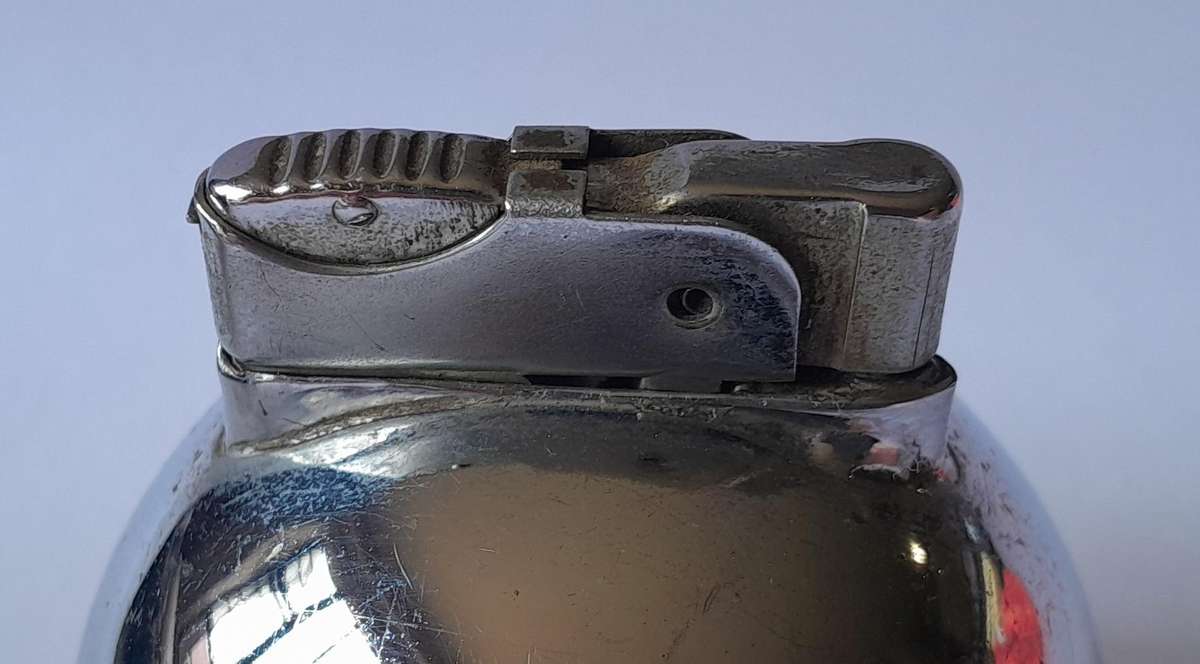 Vintage Art Deco "The Orb" Chromed Table Lighter. Made in England.