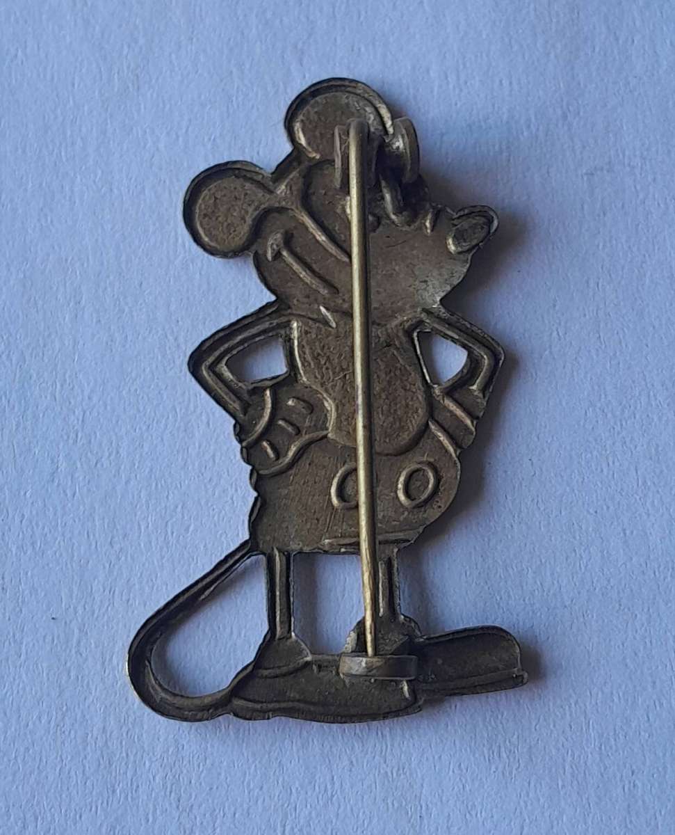 Rare Vintage Mickey Mouse Badge.  Enameled Metal.  Pin Intact.