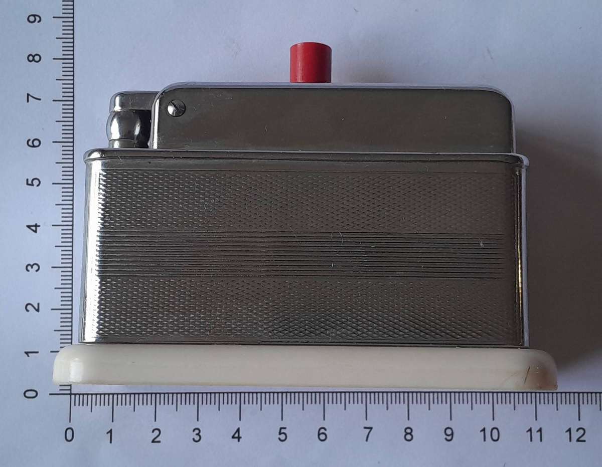 Rare Art Deco Barclay Push-Button Bakelite Table Lighter.