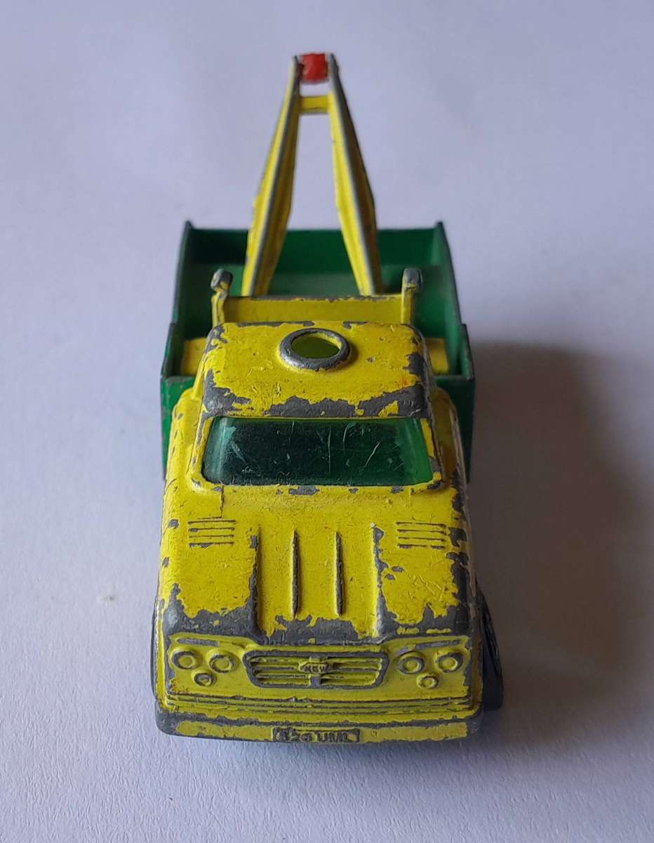 Vintage 1960's Lesney Matchbox Die-Cast Dodge Wreck Truck.  No. 13