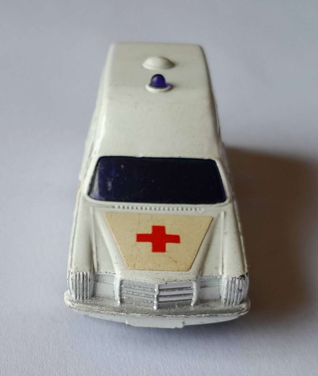 Vintage 1970's Corgi Juniors Die-Cast Mercedes Benz 220D Binz Ambulance.
