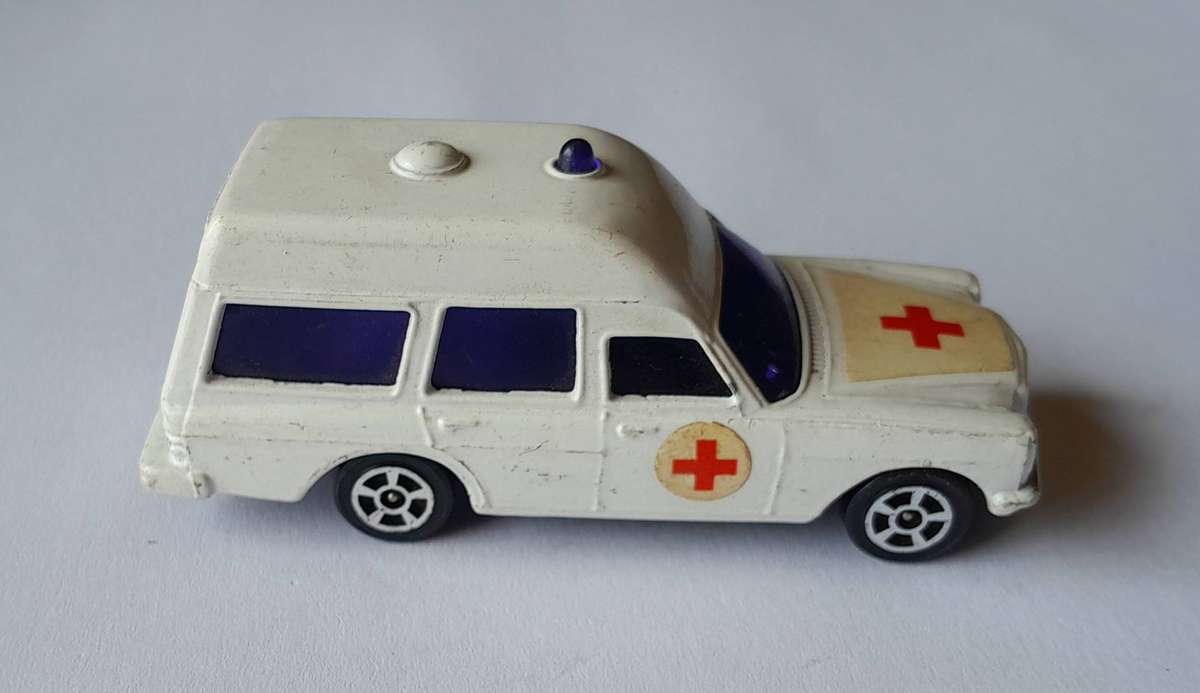 Vintage 1970's Corgi Juniors Die-Cast Mercedes Benz 220D Binz Ambulance.