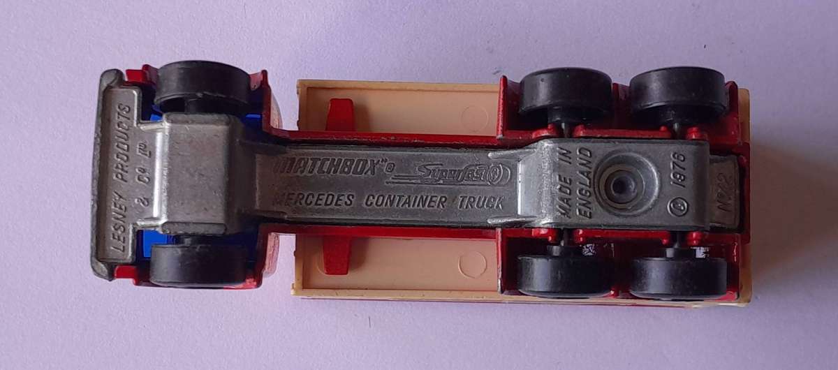 Vintage 1970's Lesney Matchbox Die-Cast Mercedes Container Truck.  No Back Doors.