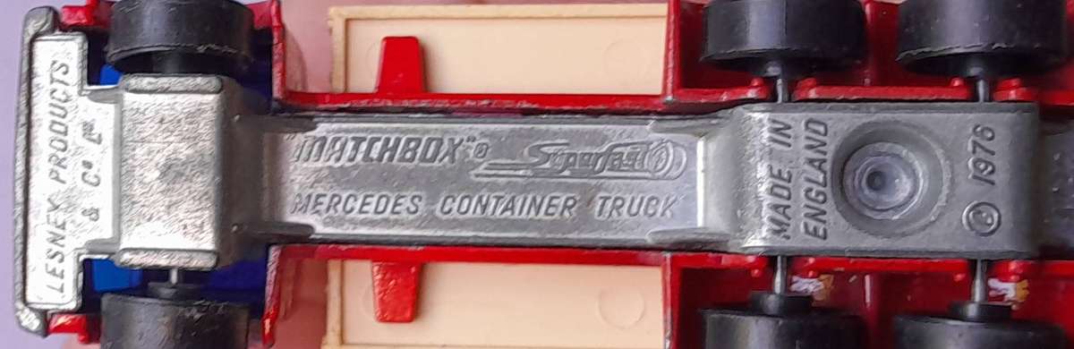 Vintage 1970's Lesney Matchbox Die-Cast Mercedes Container Truck.  No Back Doors.
