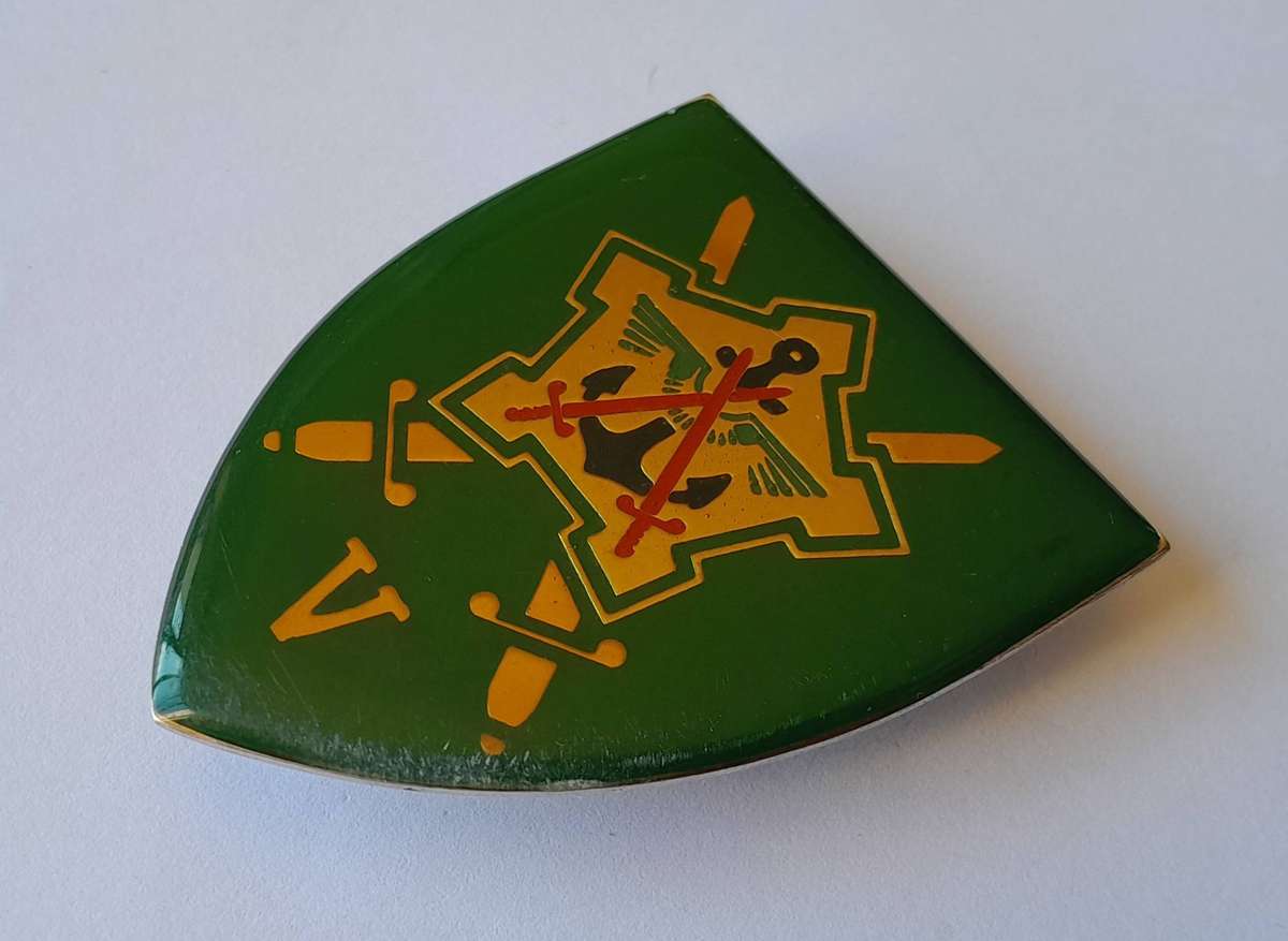 SADF Chief of Staff Finance Shoulder Flash.  All Pins Intact.