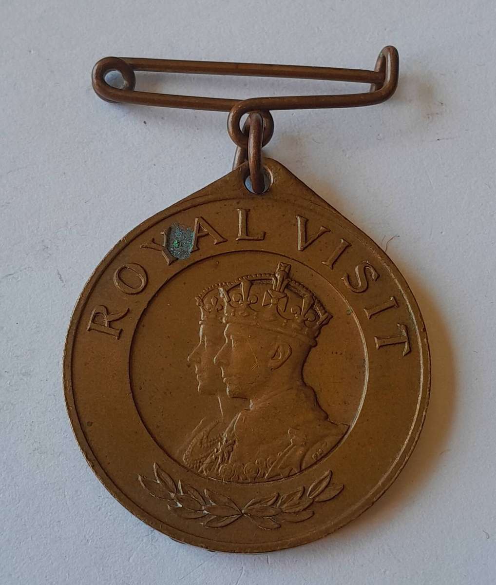 Rare 1947 Southern Rhodesia Royal Visit Medal.