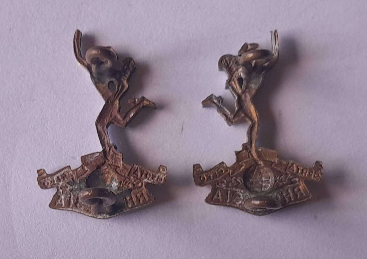 Pair Rhodesian Army Signal Corps Collar Badges (facing).  Lugs Intact.