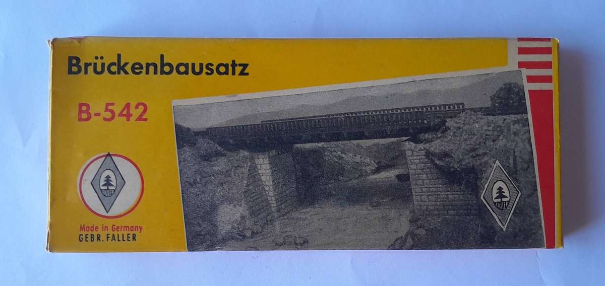 Vintage FALLER BROTHERS Railway Bridge Kit.  No. B-542.  HO Scale.