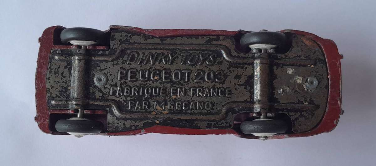 1950's Dinky Toys Peugeot 203.  No.24R.