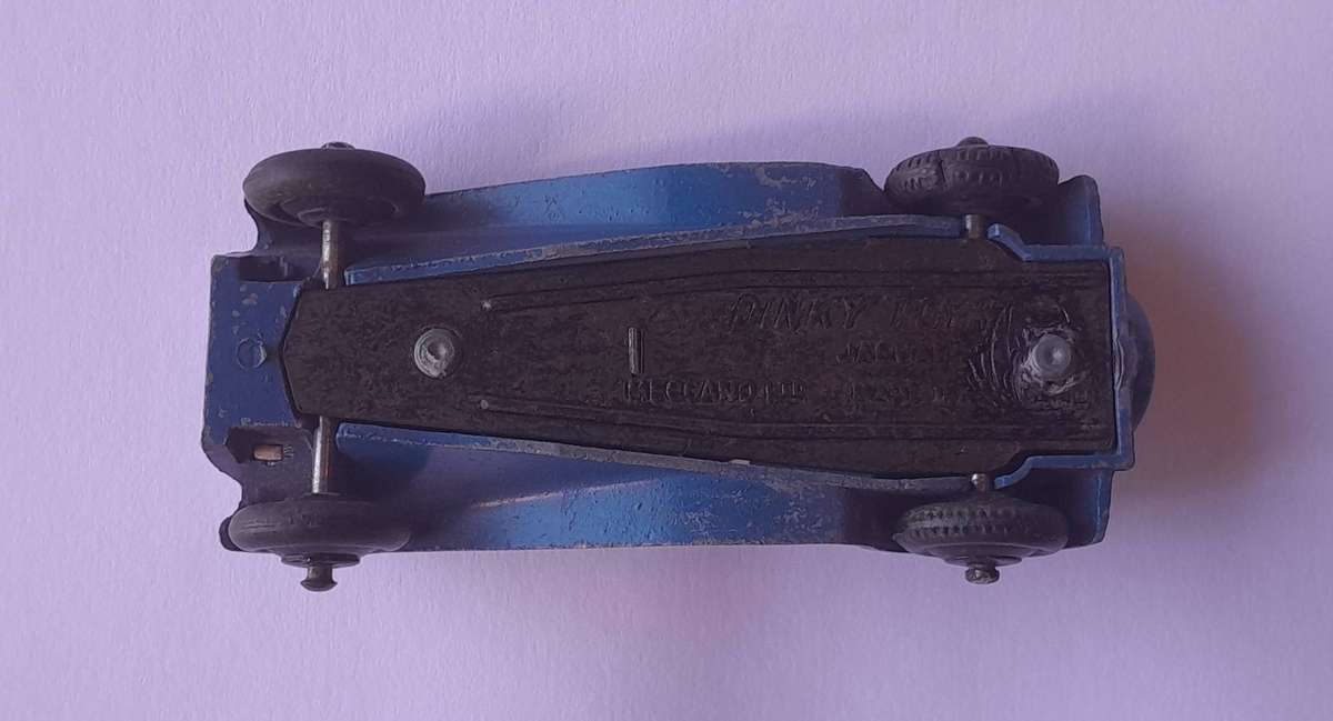 1940's / 50's Dinky Toys Jaguar SS100.  No.38F.