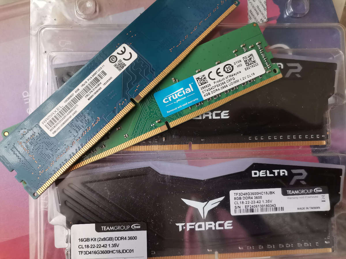 T-Force 16 Gig RAM - DDR4 with LED + FREE separate 8Gig RAM