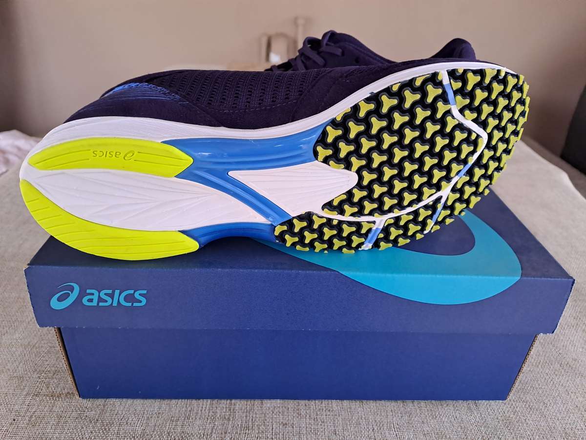 Asics Tartherzeal 6 mens running shoe - size UK 7 / US 8 / EUR 41.5 / CM 26.0