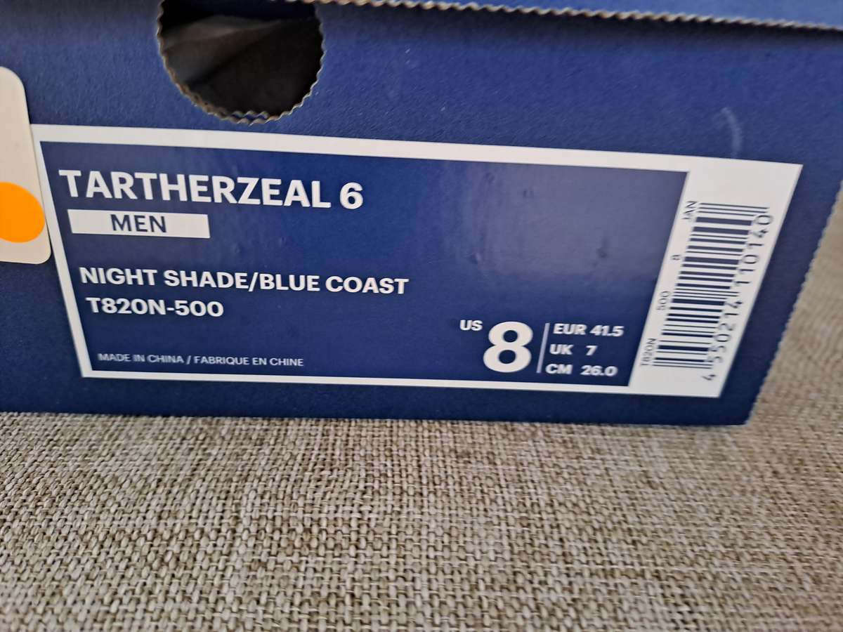 Asics Tartherzeal 6 mens running shoe - size UK 7 / US 8 / EUR 41.5 / CM 26.0