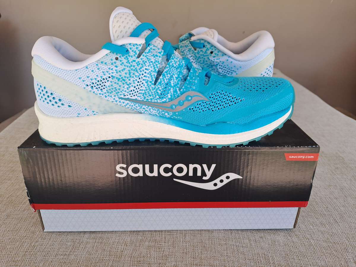 Saucony Freedom Iso 2 ladies running shoe - size UK 7 / US 9 / EUR 40.5 / CM 25.5