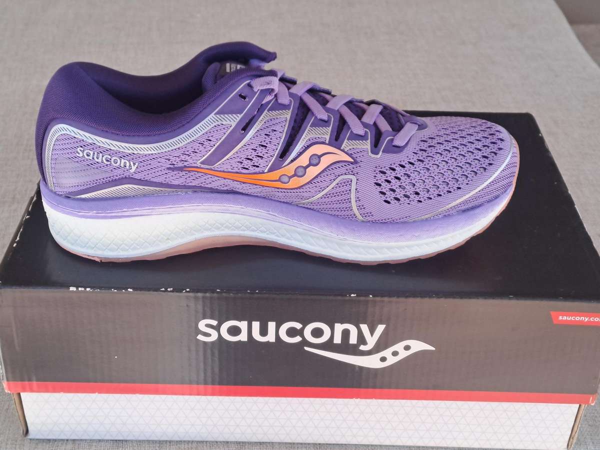 Saucony Triumph ISO 5 ladies running shoe - Size UK 7 / US 9 / EUR 40.5 / CM 25.5