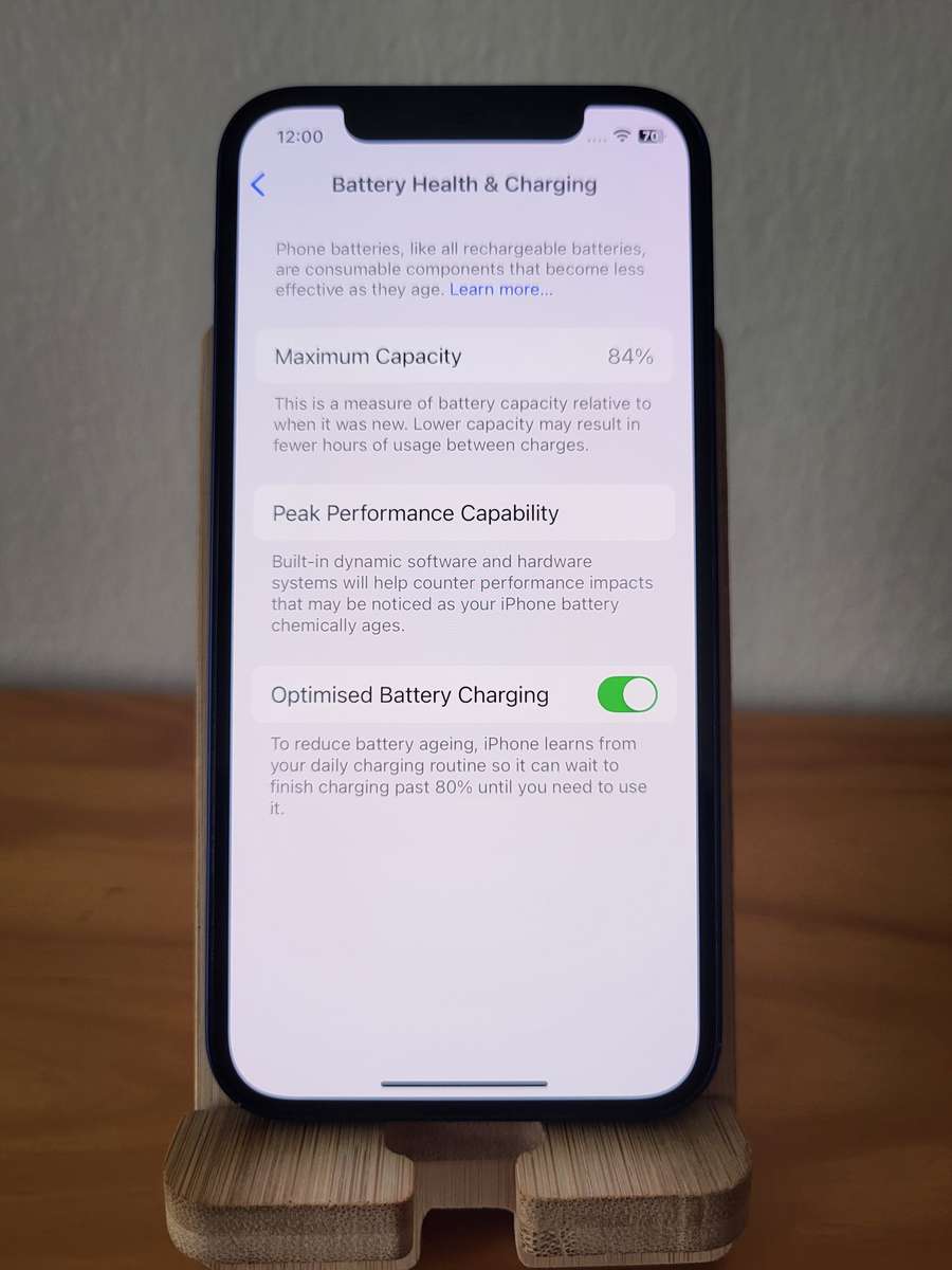 MINT iPhone 12 + Accessories | Blue