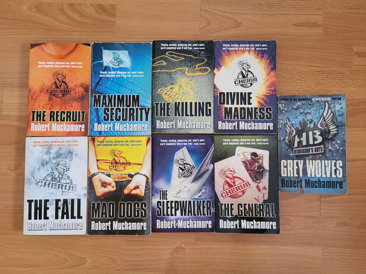 'CHERUB' TEEN SERIES | ROBERT MUCHAMORE | GOOD CONDITION