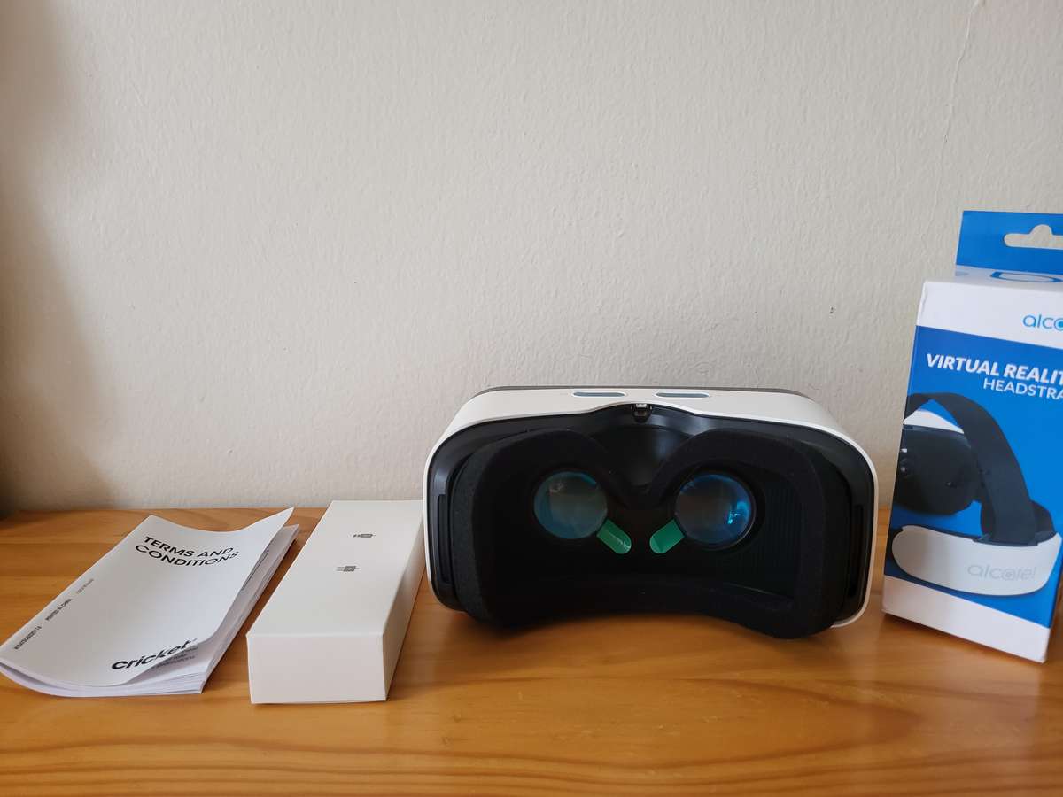 Alcatel Cricket VR Headset with Headstrap