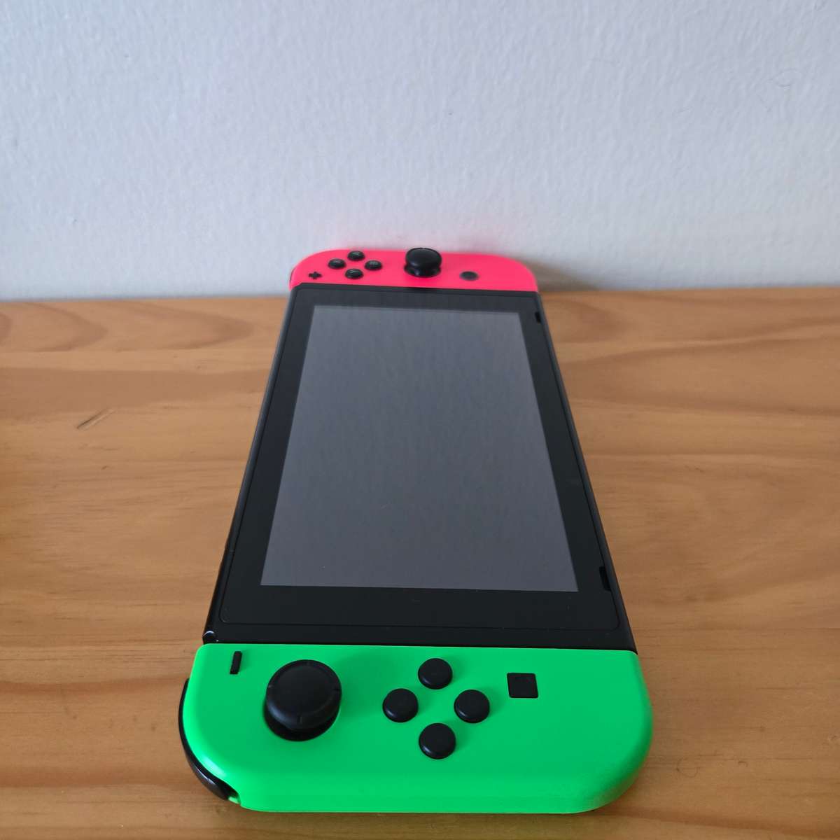 Nintendo Switch V2 Complete Bundle Boxed + MicroSD Card