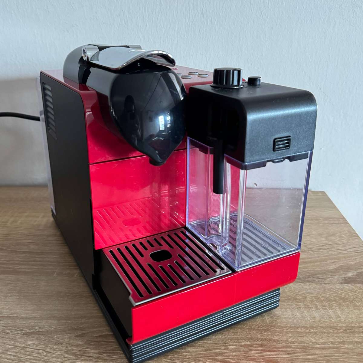 Nespresso Lattissima Plus Coffee Machine