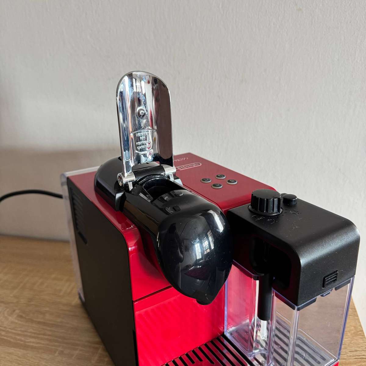 Nespresso Lattissima Plus Coffee Machine