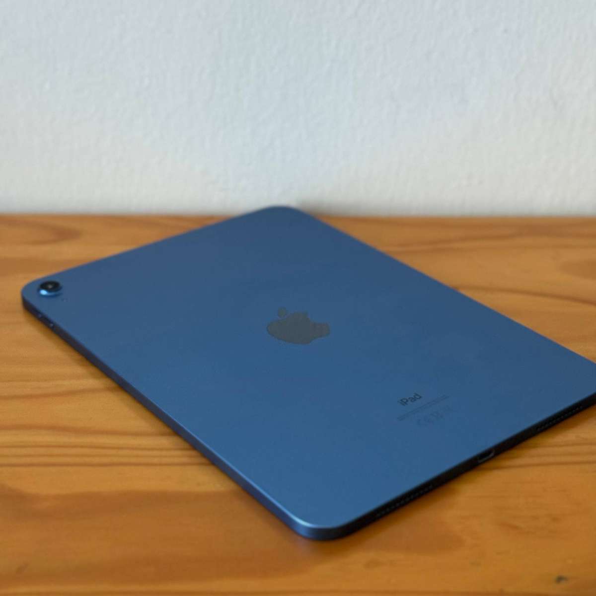 Apple iPad 2022 10th Gen 64GB