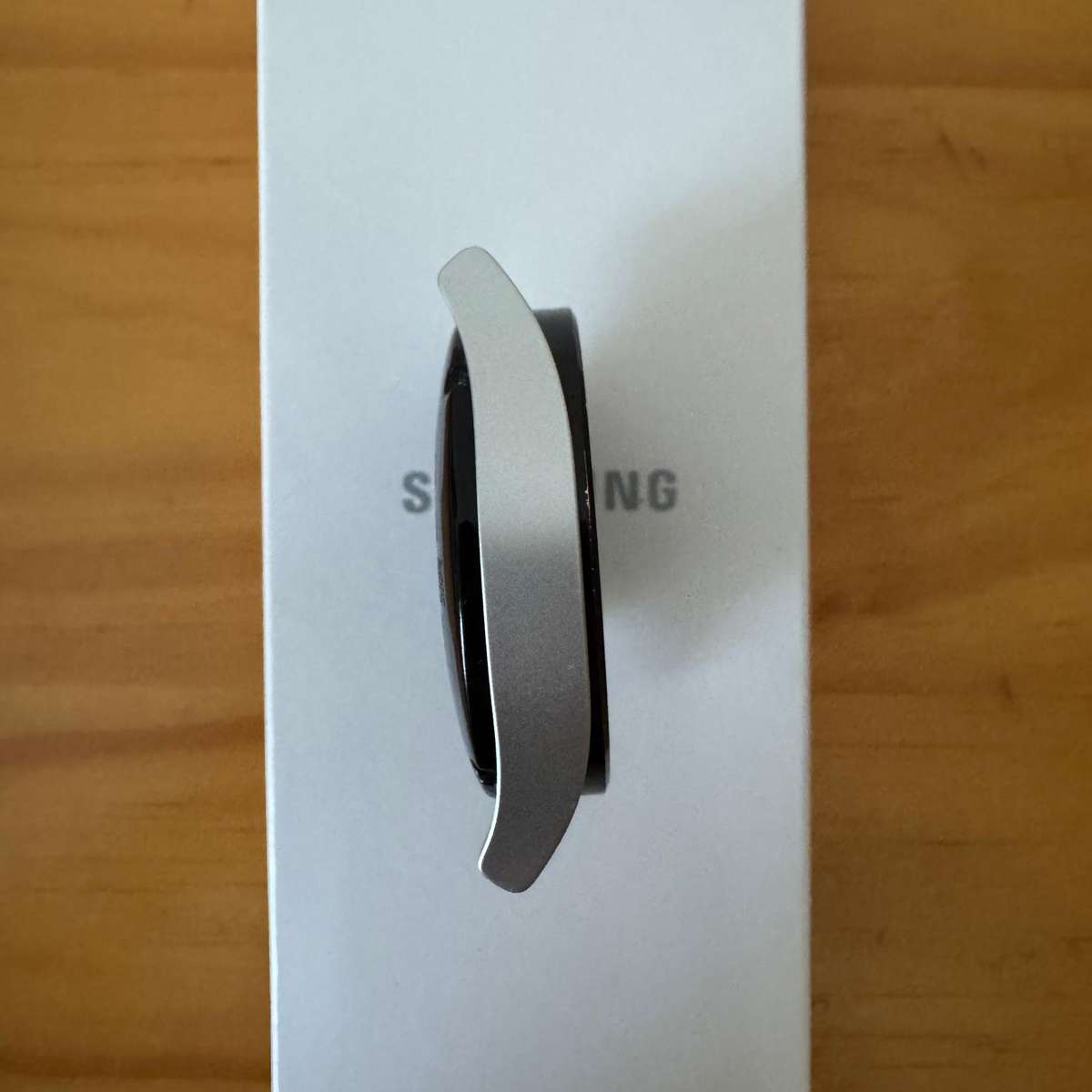 MEGA BUNDLE | Samsung Watch 4 + Extras | Silver