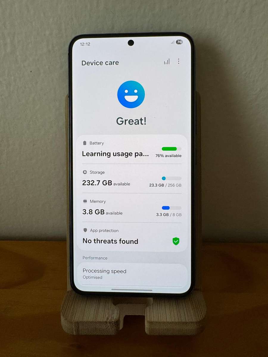 Samsung S22 5G | 256GB | Box + Extras