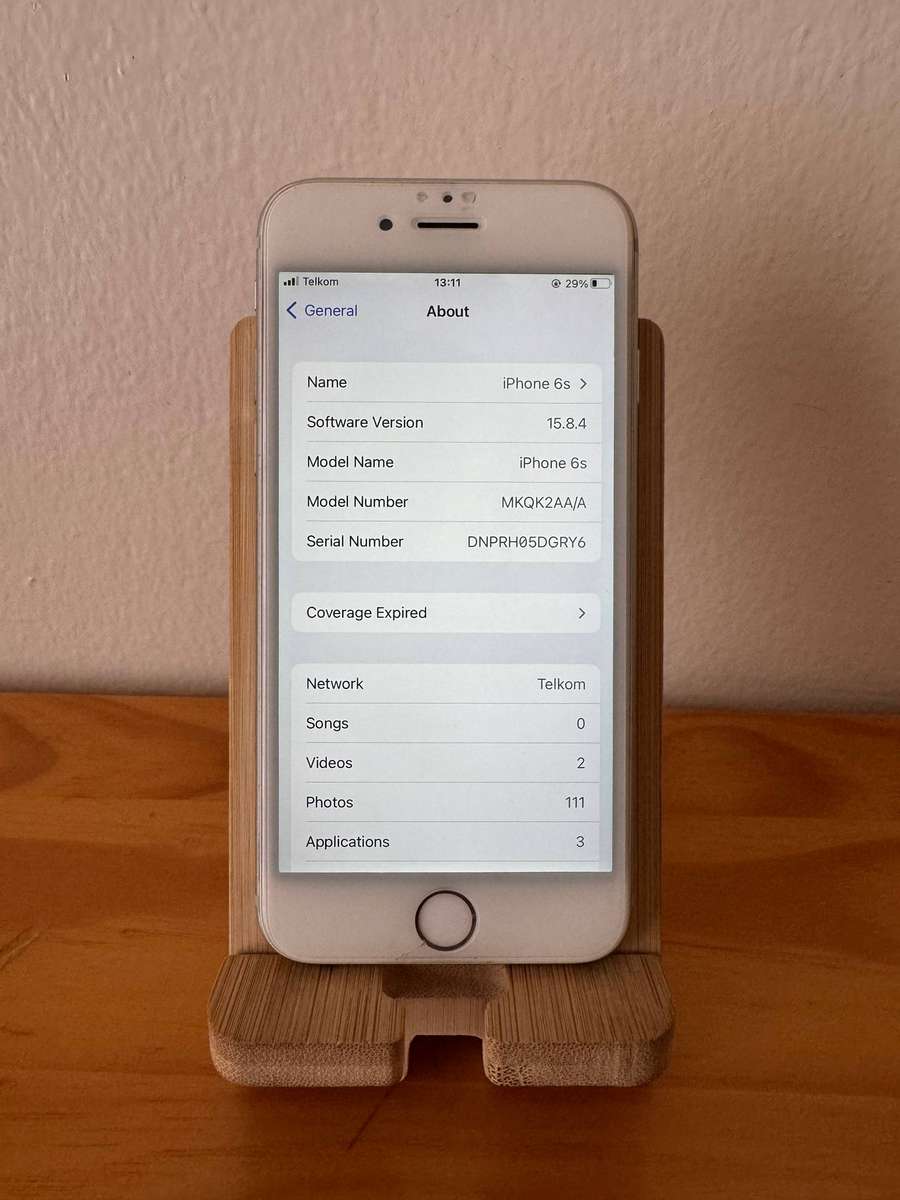 Apple iPhone 6s | 16GB | Box + Extras