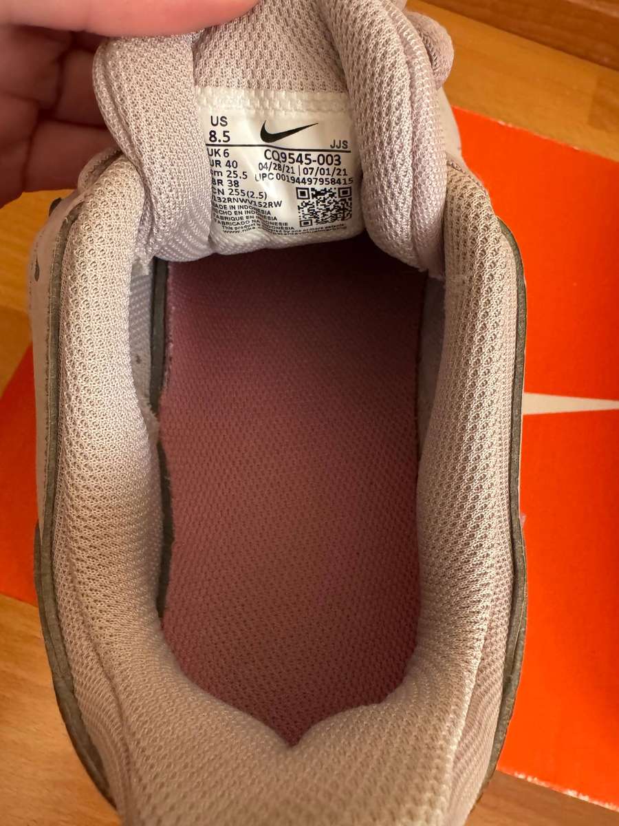 Nike Womens Legend Essential 2 | Platinum Violet