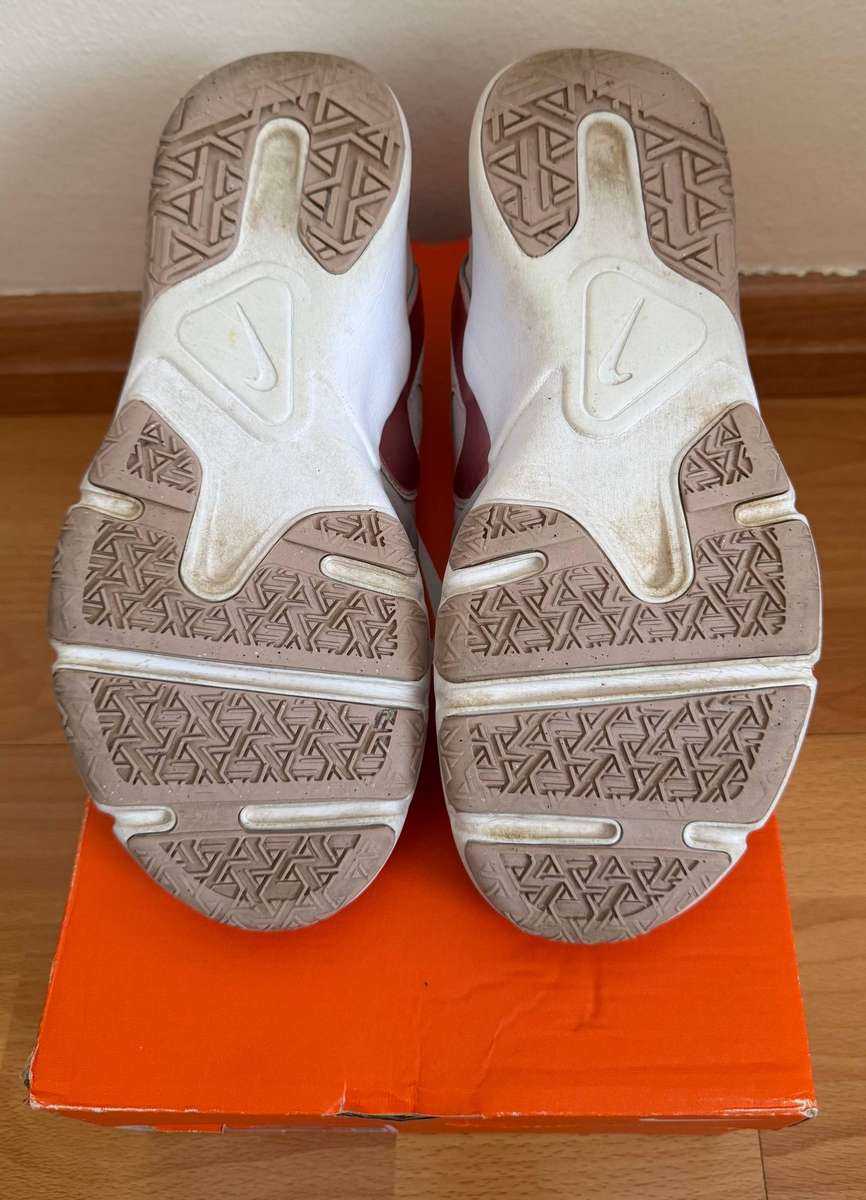 Nike Womens Legend Essential 2 | Platinum Violet