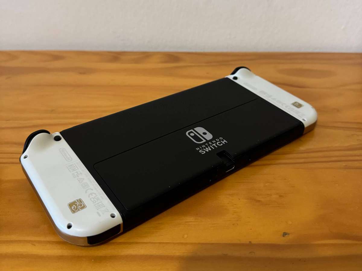 Nintendo Switch OLED Special Zelda Edition