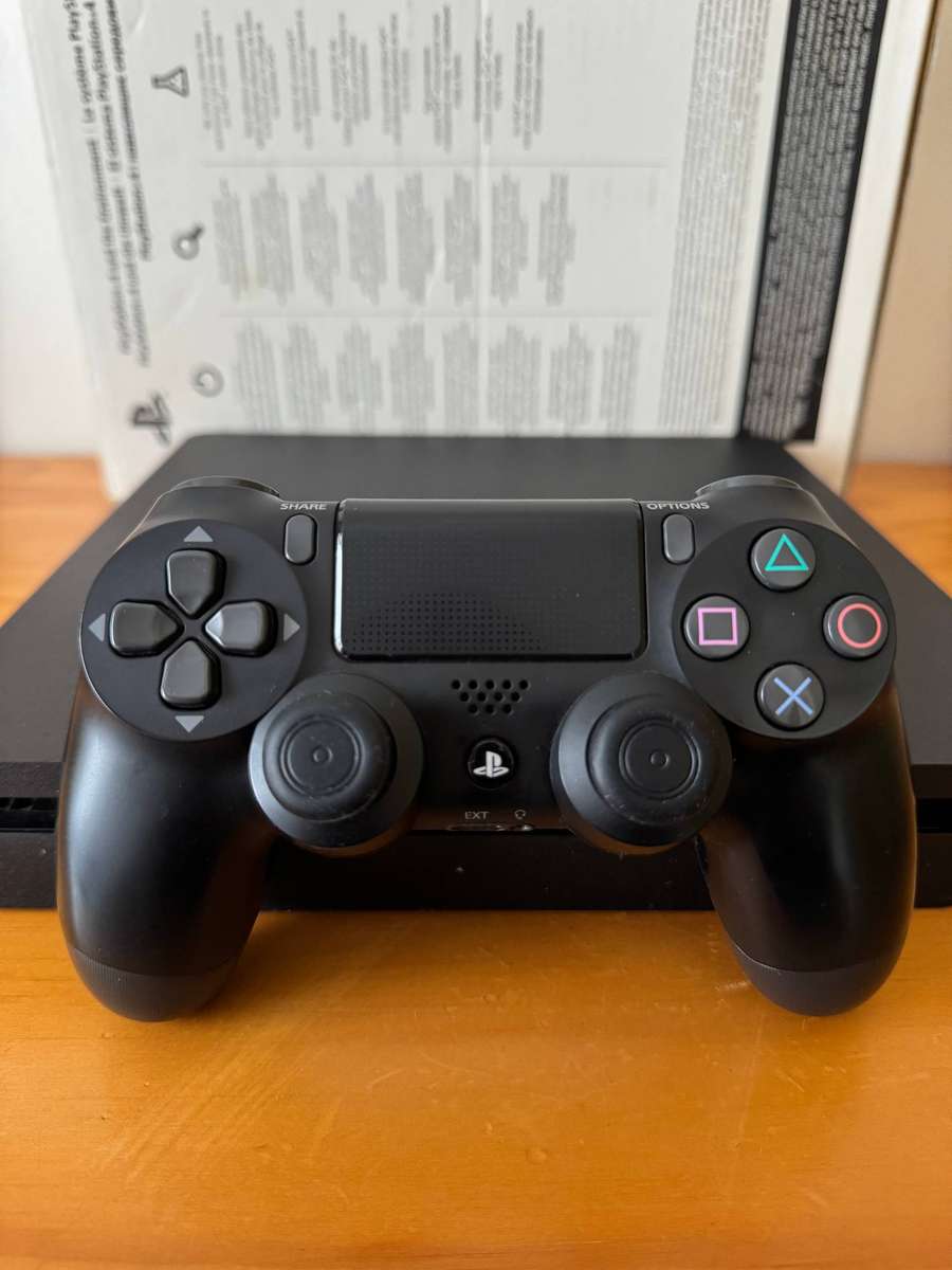 PlayStation 4 Slim LATE ENTRY