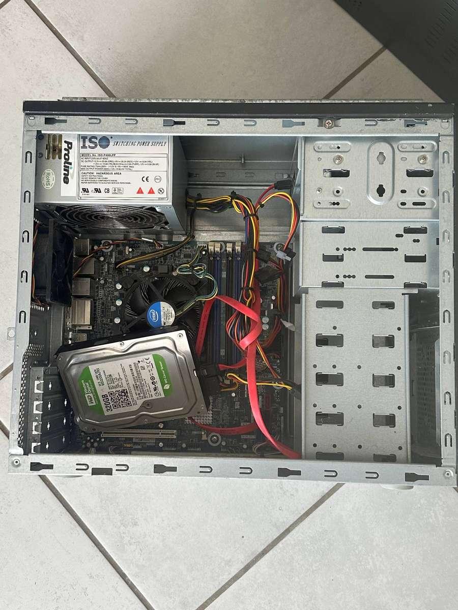 2x Proline I3 PC Tower
