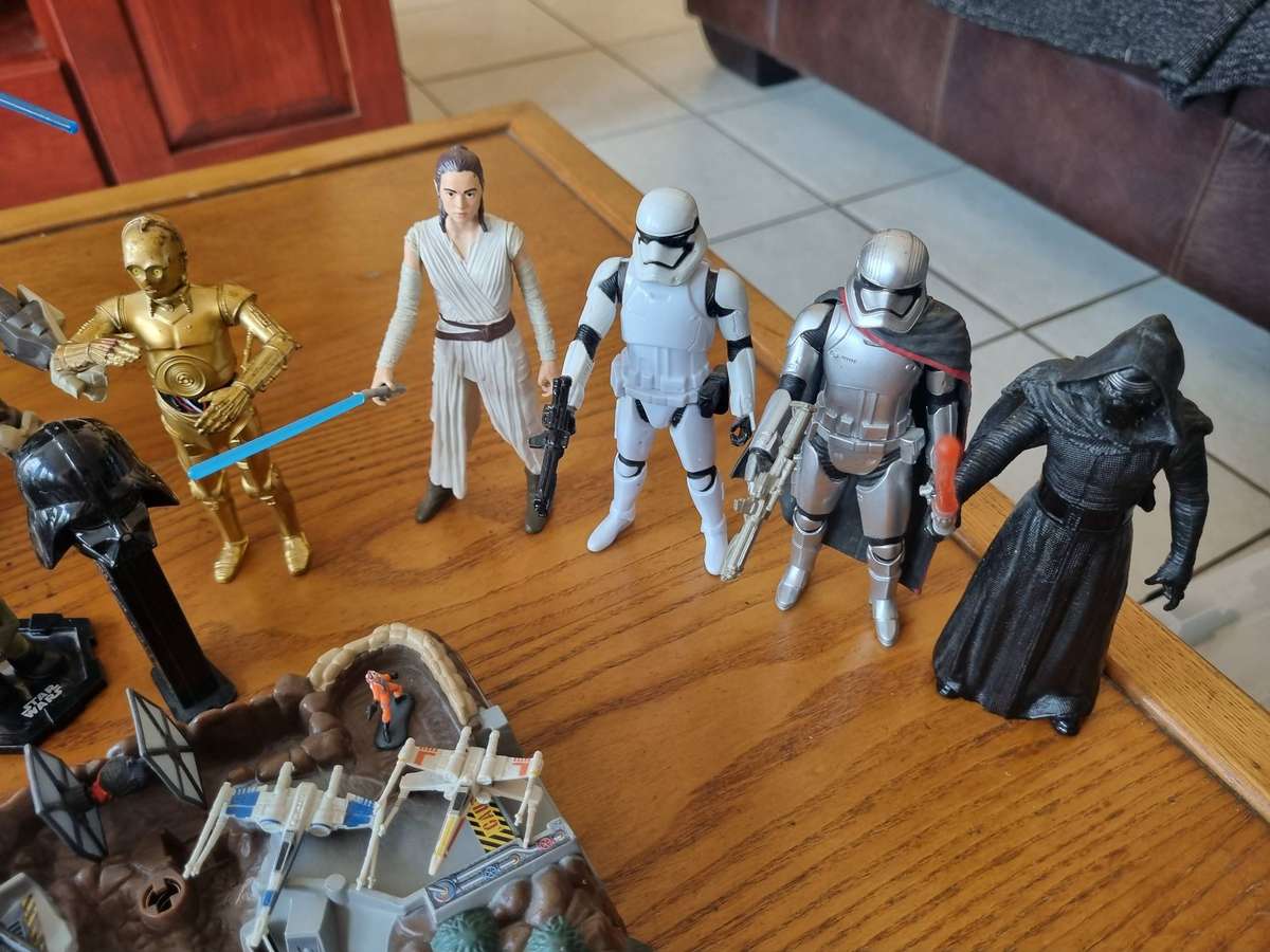 Lot of Star Wars Toys