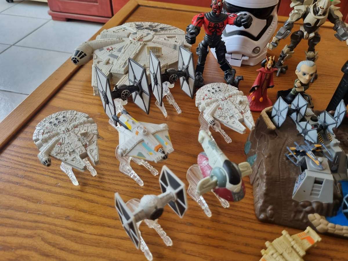 Lot of Star Wars Toys
