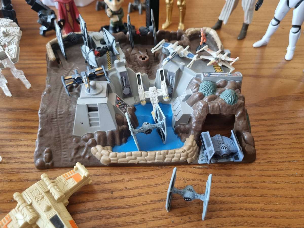 Lot of Star Wars Toys