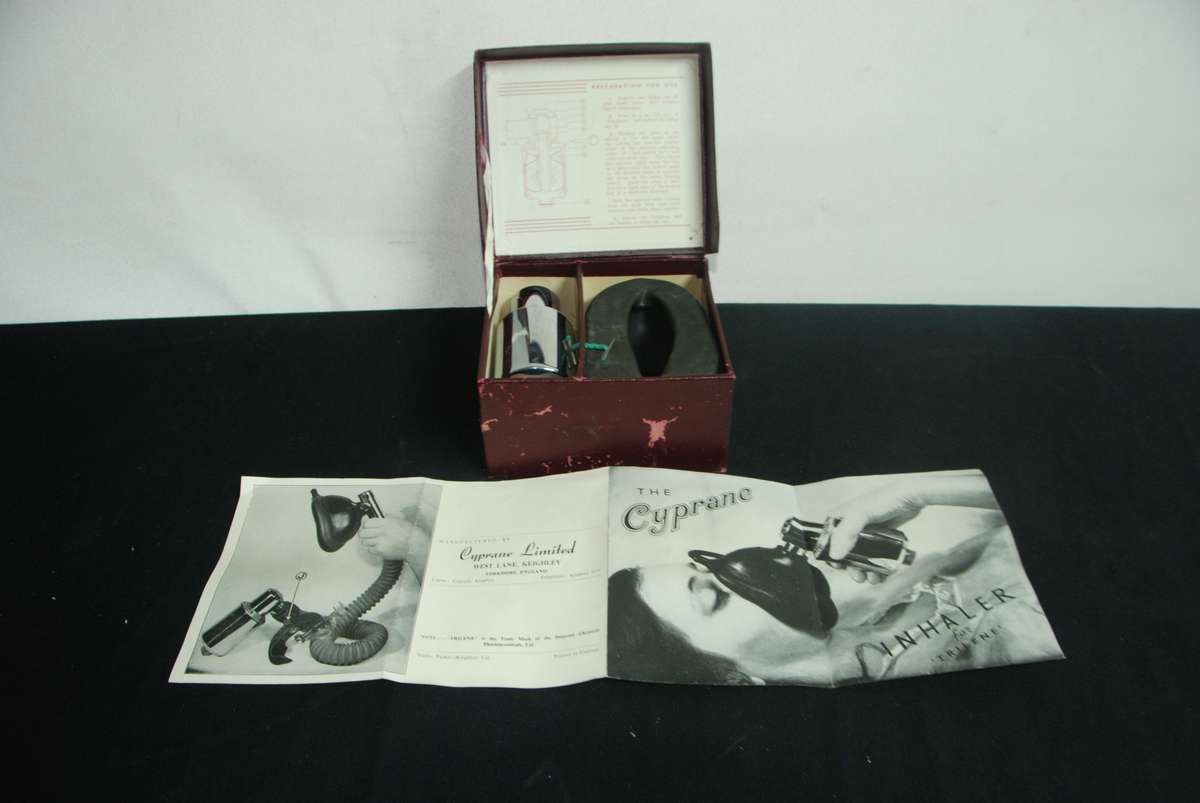 Vintage Cyprane Trilene Inhaler  Rare Medical Collectible (Perfect for Collectors & Historians!)