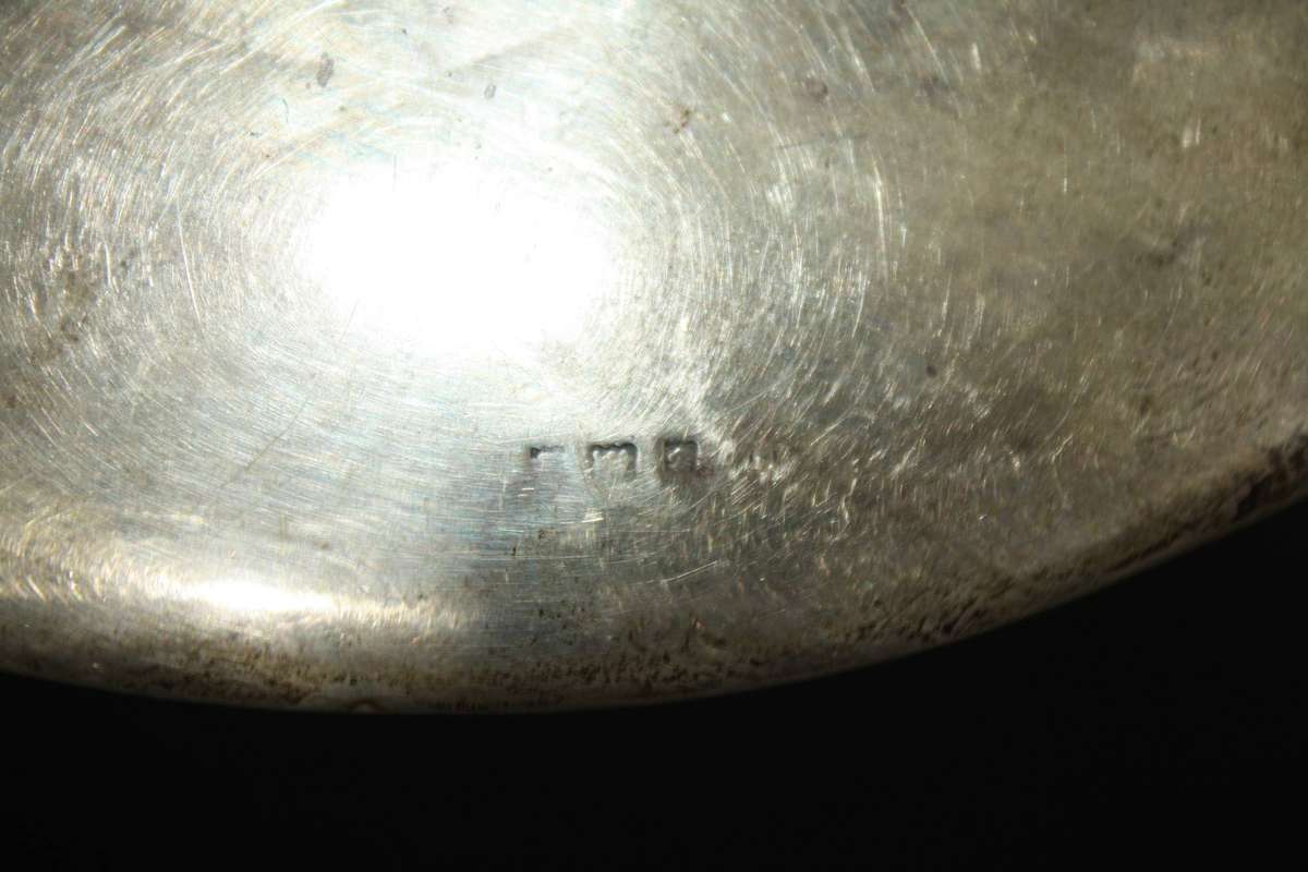 Vintage .925 sterling silver handheld mirror 235g