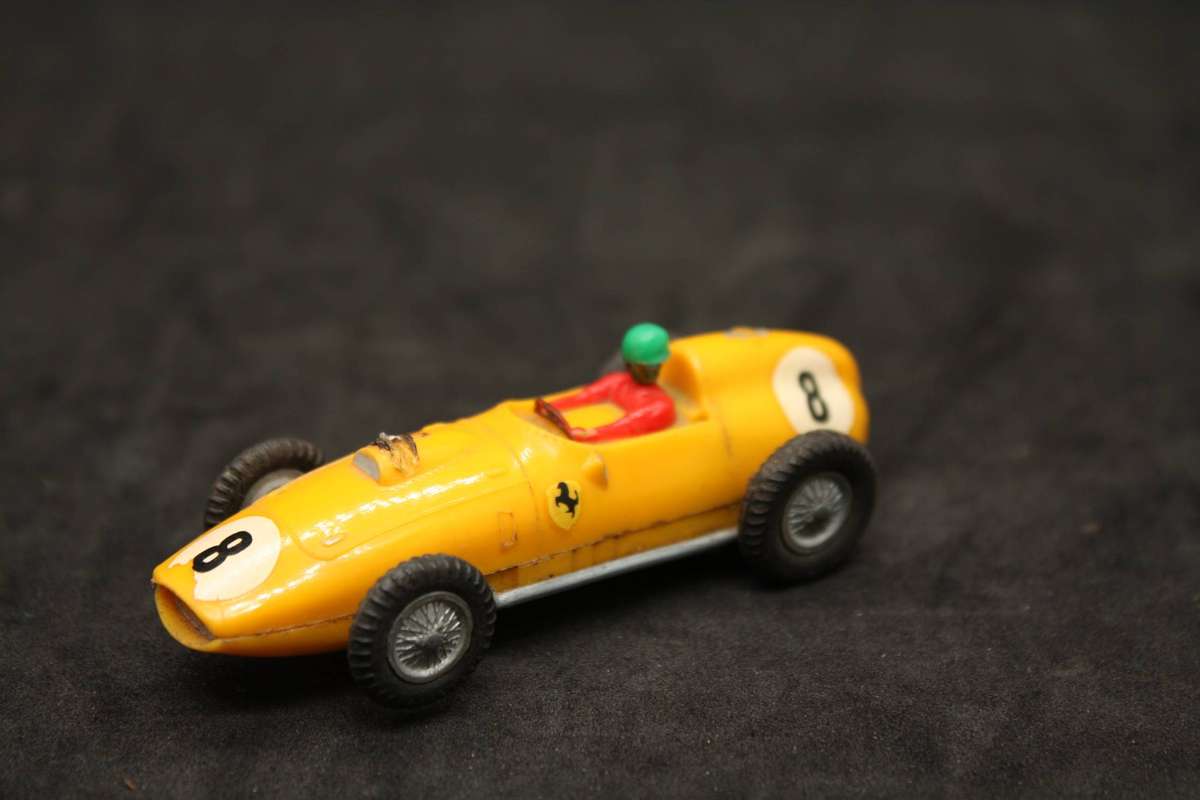 Wrenn "152" Ferrari Slot car