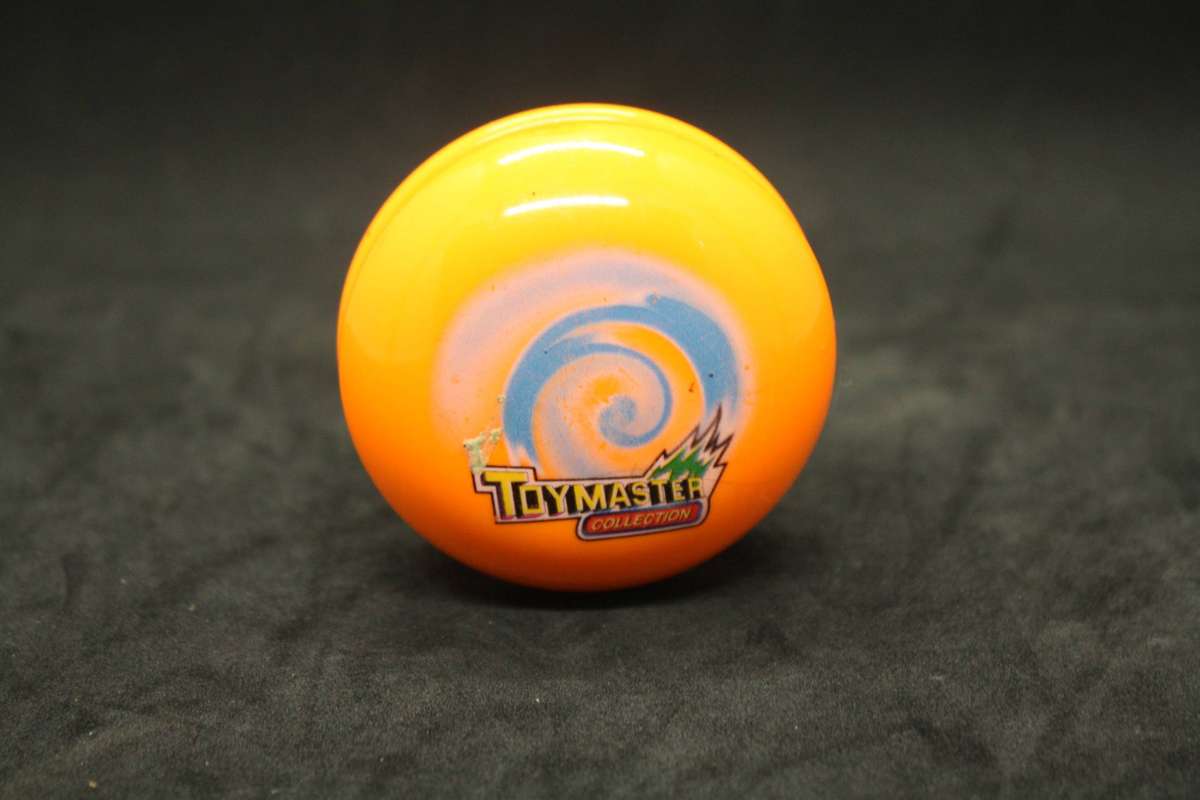 Vintage Toy Master Pro-yo Ballistics Yo-yo Orange Edition