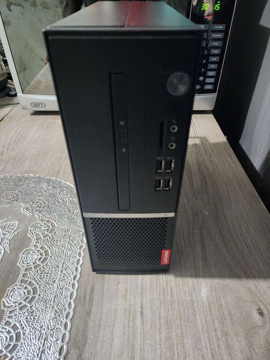 LENOVO V530S i5 9TH GEN SFF DESKTOP PC FOR SALE !!!!
