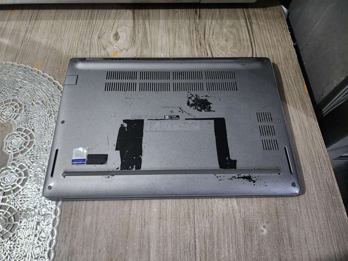 DELL LATITUDE 5310 I5 10TH GEN FULL TOUCH SCREEN BUSINESS ULTRABOOK LAPTOP FOR SALE !!!!