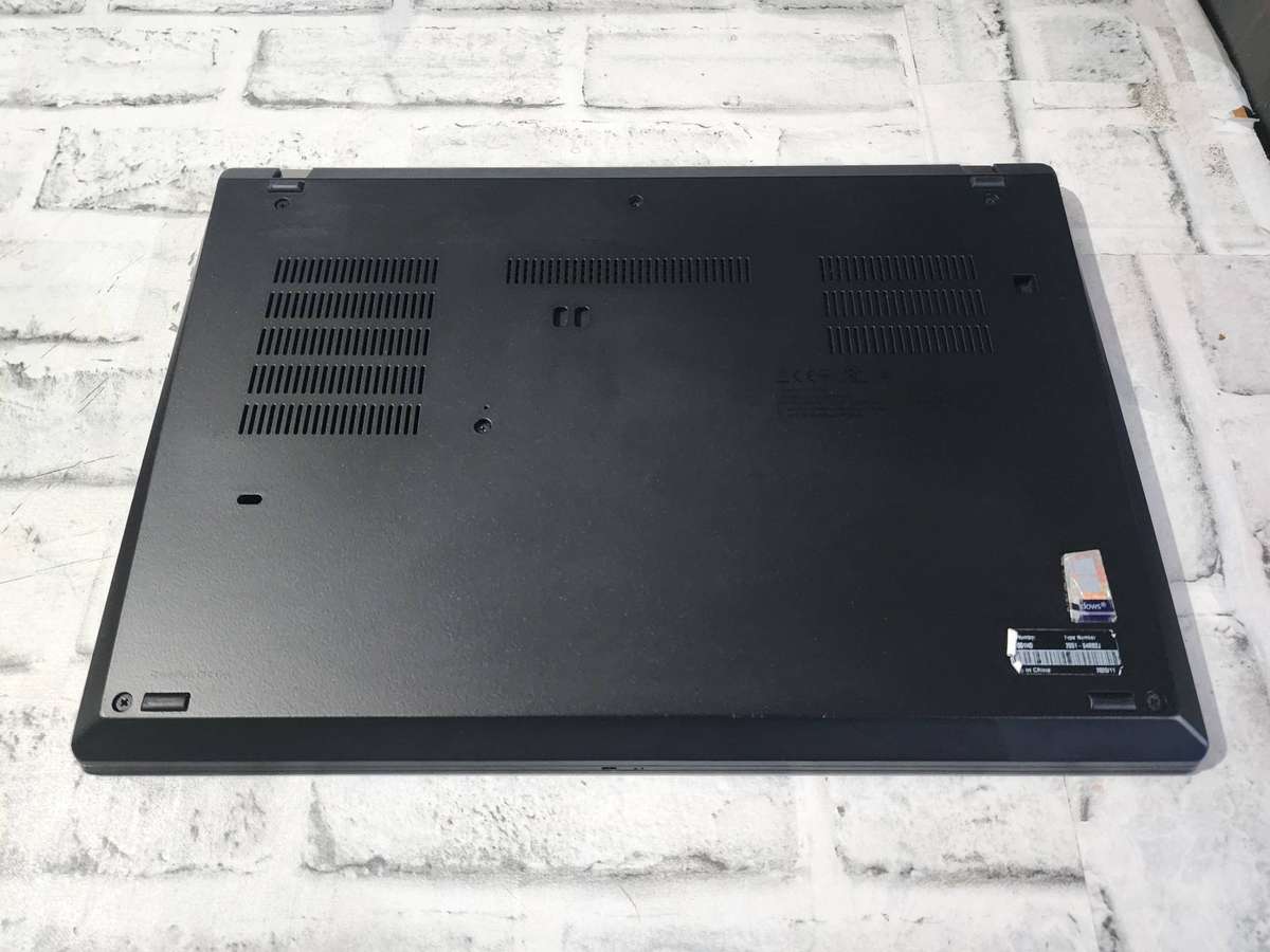 LENOVO THINKPAD T14 I5 10TH GEN FULL TOUCH SCREEN BUSINESS ULTRABOOK FOR SALE !!!