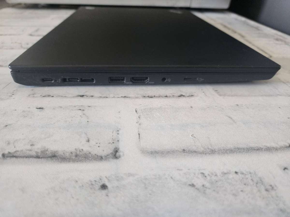 LENOVO THINKPAD T490 i5 8TH GEN TOUCH SCREEN BUSINESS ULTRABOOK FOR SALE !!!!!