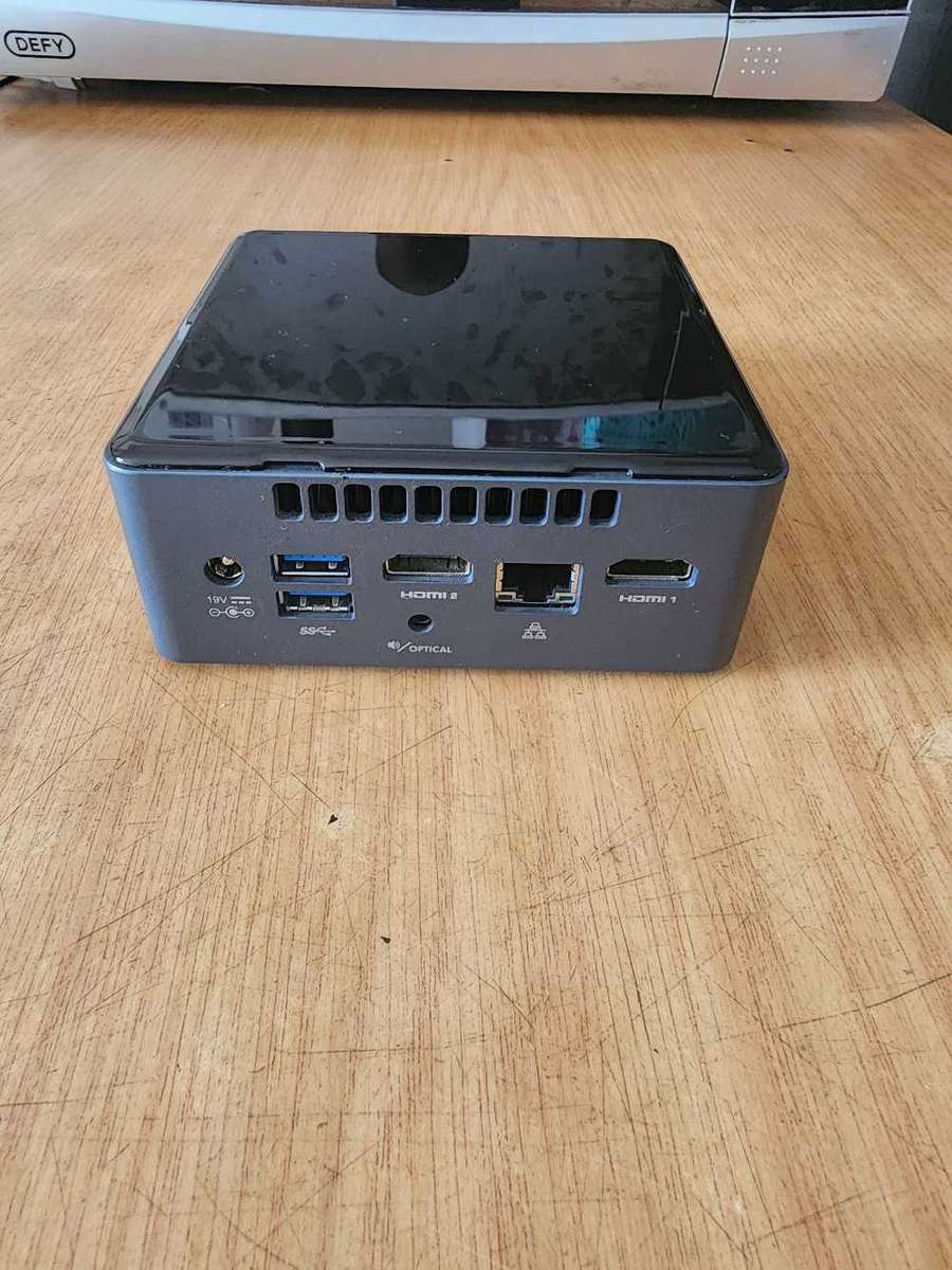 INTEL NUC BOXNUC 7CJYH