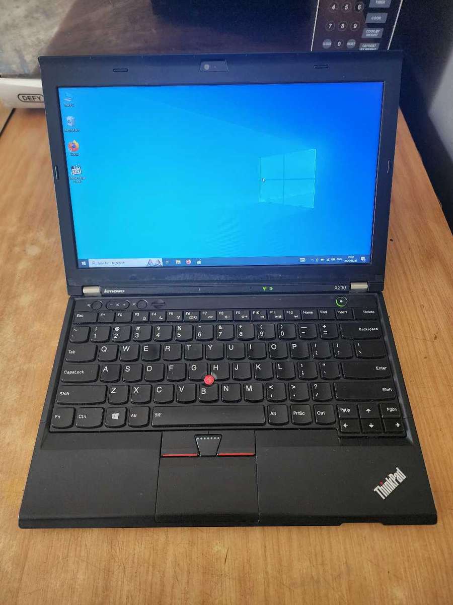LENOVO THINKPAD X230 ULTRABOOK i5 LAPTOP FOR SALE !!!!