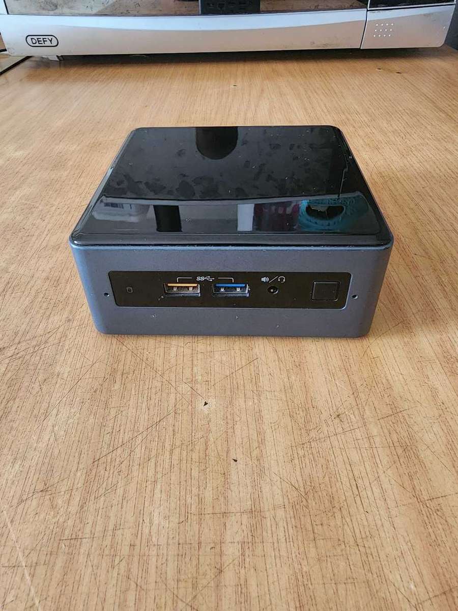 INTEL NUC BOXNUC 7CJYH